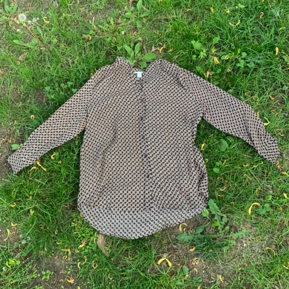 H&M long sleeve shirt Size 14